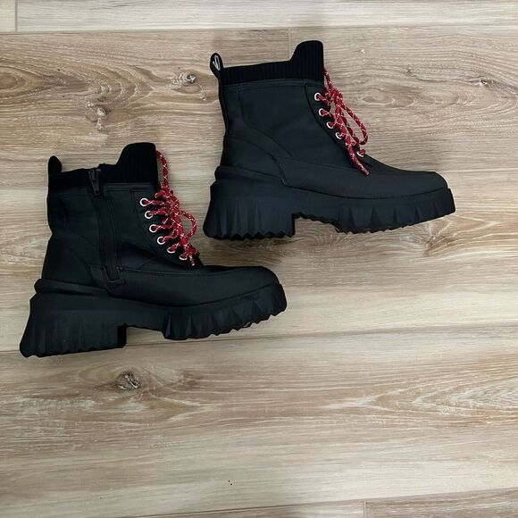 NURTURE WHITNEY WATER RESISTANT LACE UP BOOTS SIZE 6 - Picture 5 of 10